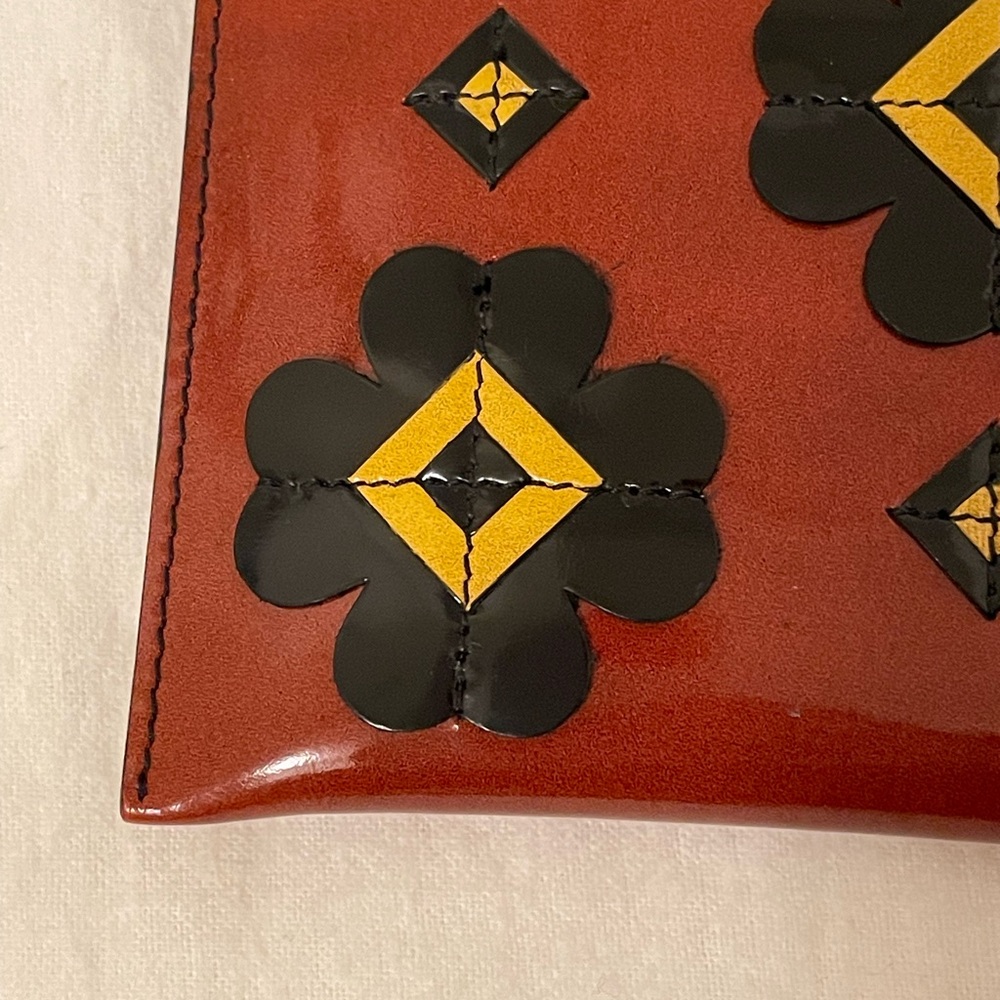 PRADA Brushed Leather Zip Clutch Bag w/Laser Cut Flowers, Caramel, NEW - Picture 15 of 16